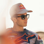 100% Sunglasses HUDSON Preview_6a23f4d2afec6446f5002b09_lores-stoo-sp25_20mx-06189_2500x_result